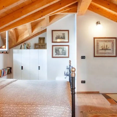 別荘 Vista チェルノッビオ