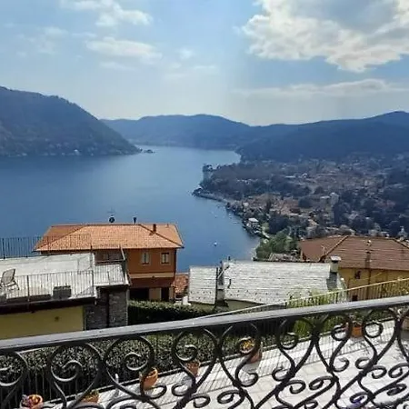 Holiday Vista Lago Cernobbio